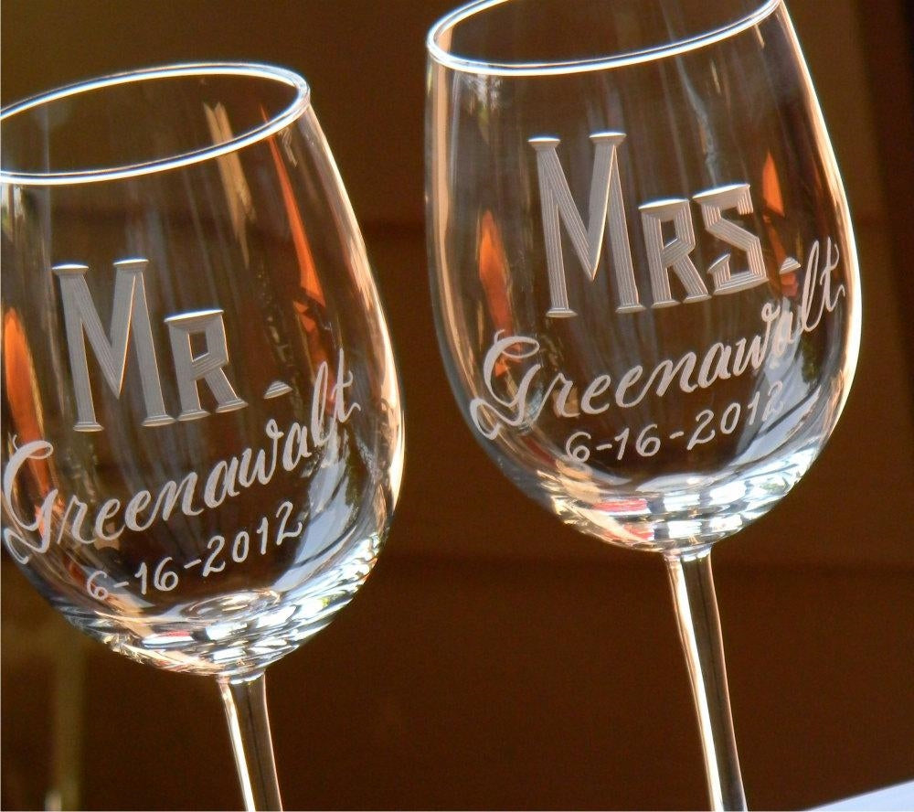 Set of 4  16 oz Personalized Etched Wine Glass